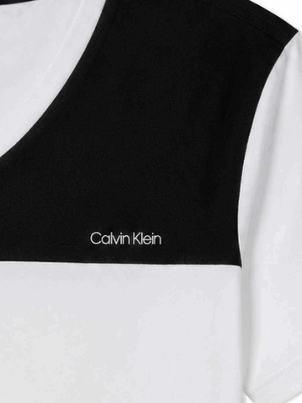 Calvin Klein Colorblock V-Neck Tee-Small - Picture 3 of 4